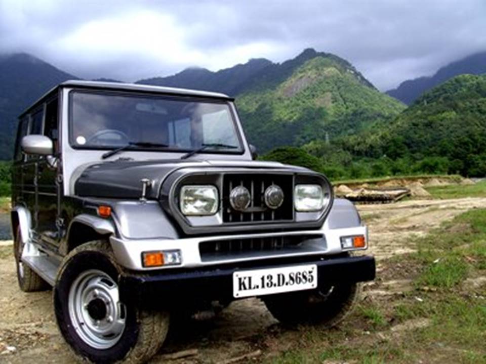 ARMADA MAHINDRA FRONT RIGHT